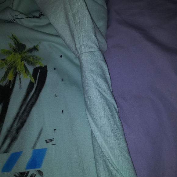 Hurley short sleeve shirt - Picture 3 of 4